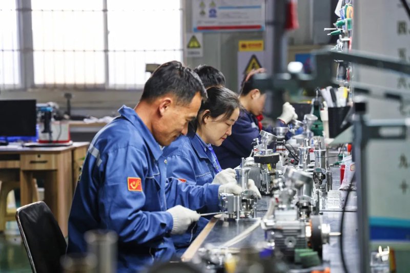 无人机研发技术：打造未来空中利器
